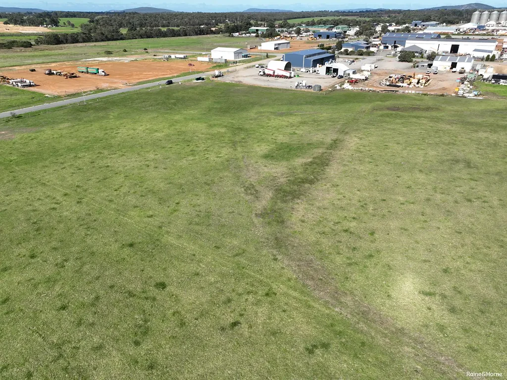 Willyung  Prime Commercial Lot