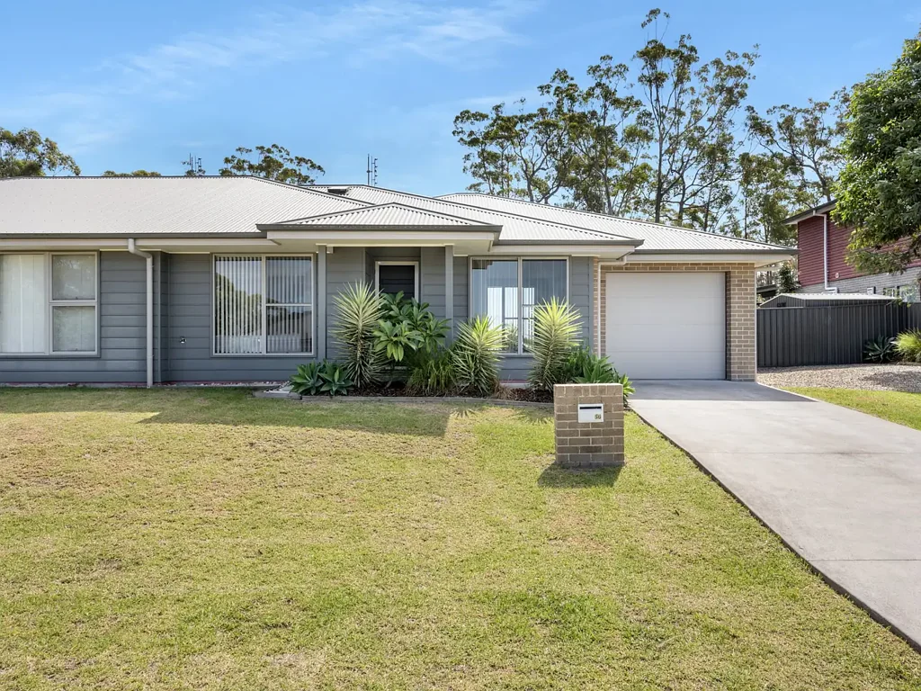 56 Lancing Avenue, Sussex Inlet, NSW 2540