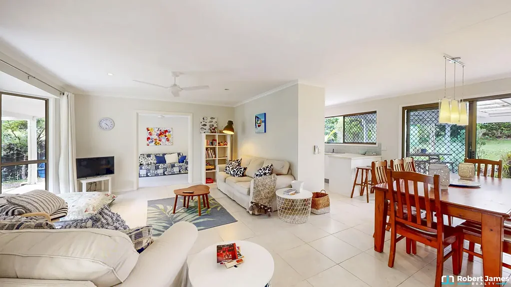 17 Oakland Drive, Tewantin, QLD 4565