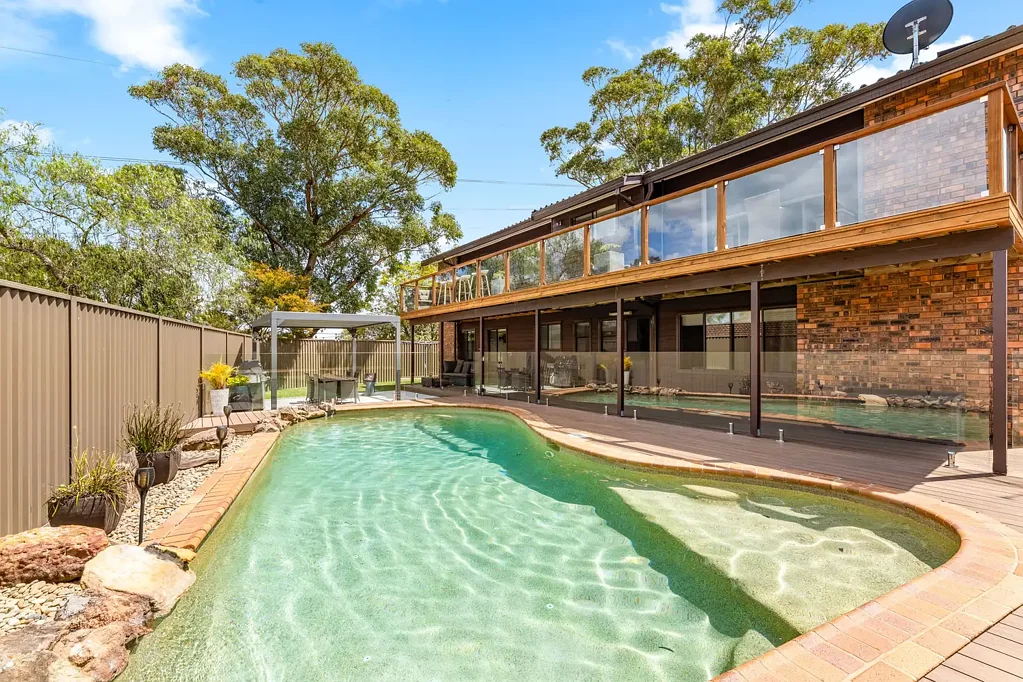 55 Barnes Crescent, Menai, NSW 2234