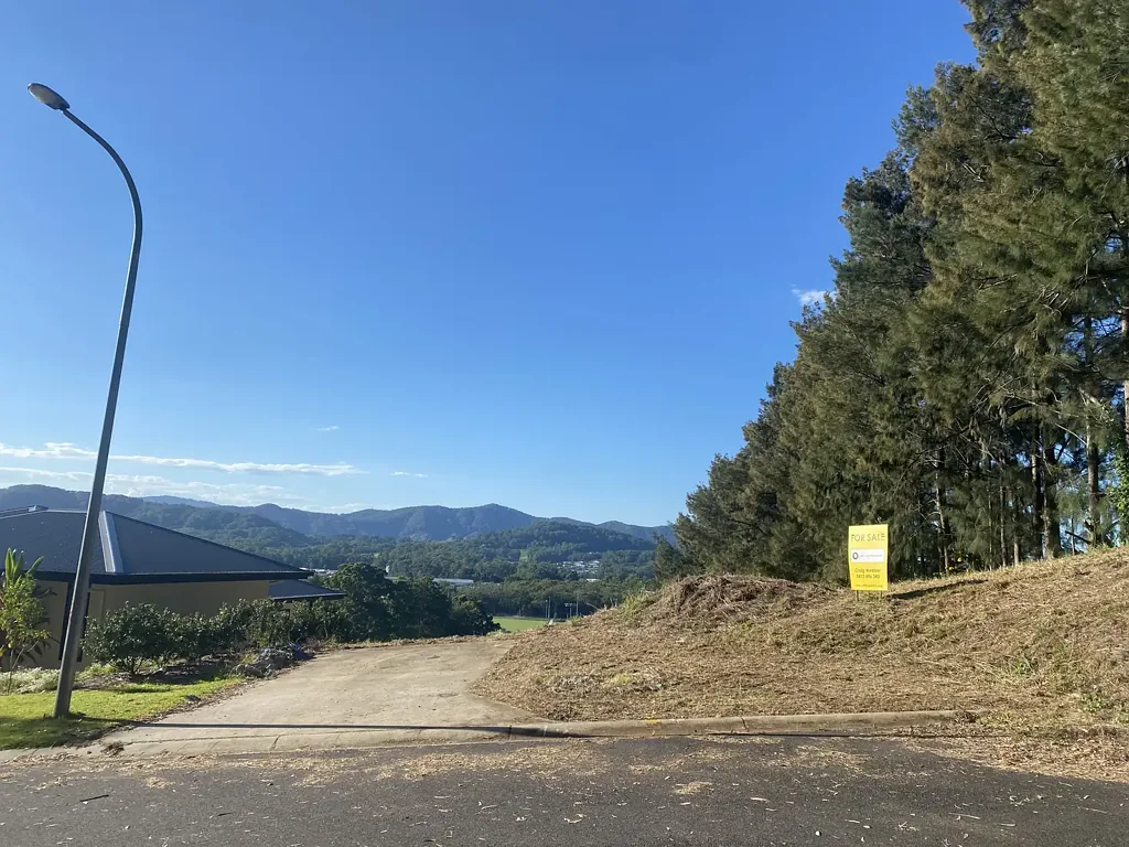 Coffs Harbour  GREAT VIEWS , GREAT LOCATION.