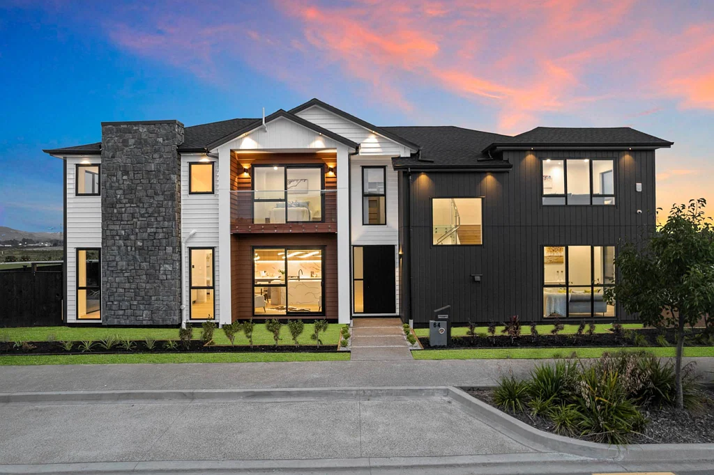 Karaka 7chambre Corner Beauty - Complete with Full House Curtains!