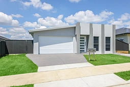 36 Bronzewing Street, Tahmoor