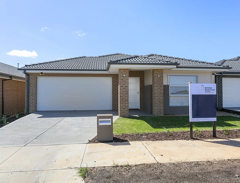 Lot 710 Sandown Crescent, Rockbank, Western Region, 4房, 2浴, House