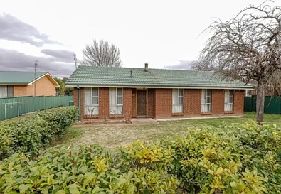 Oberon 3房  Spacious Lifestyle Opportunity on 1,962sqm in the Heart of Oberon