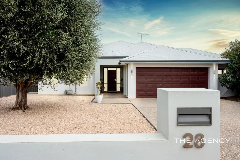 28 Melaleuca Drive, Woorree, WA 6530
