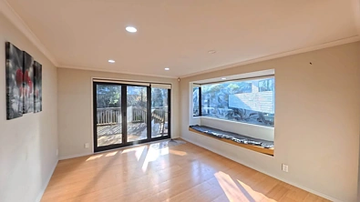 Big house, Good location