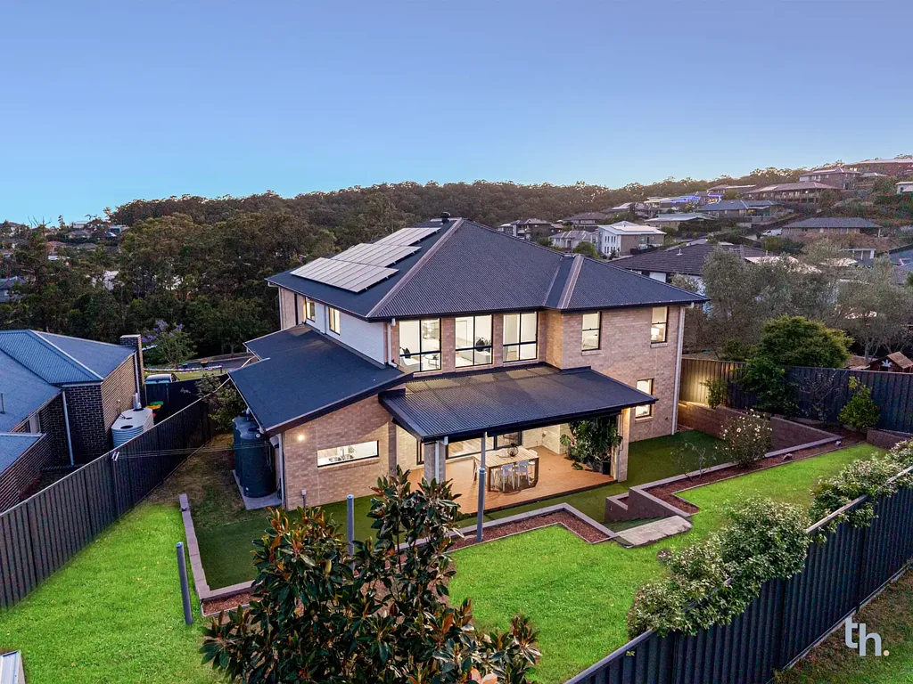 7 Sonja Close, Cameron Park, NSW 2285