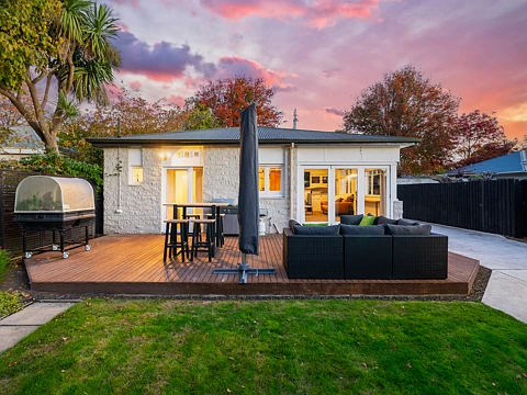 Saint Albans 3房  Where Character Meets Contemporary Living