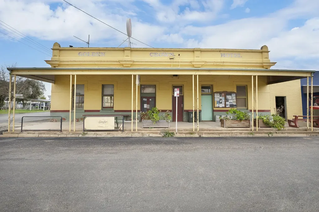 Berriwillock 3कमरा GOLDEN CROWN HOTEL - BERRIWILLOCK