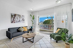 10/208 Grafton Street, Cairns North