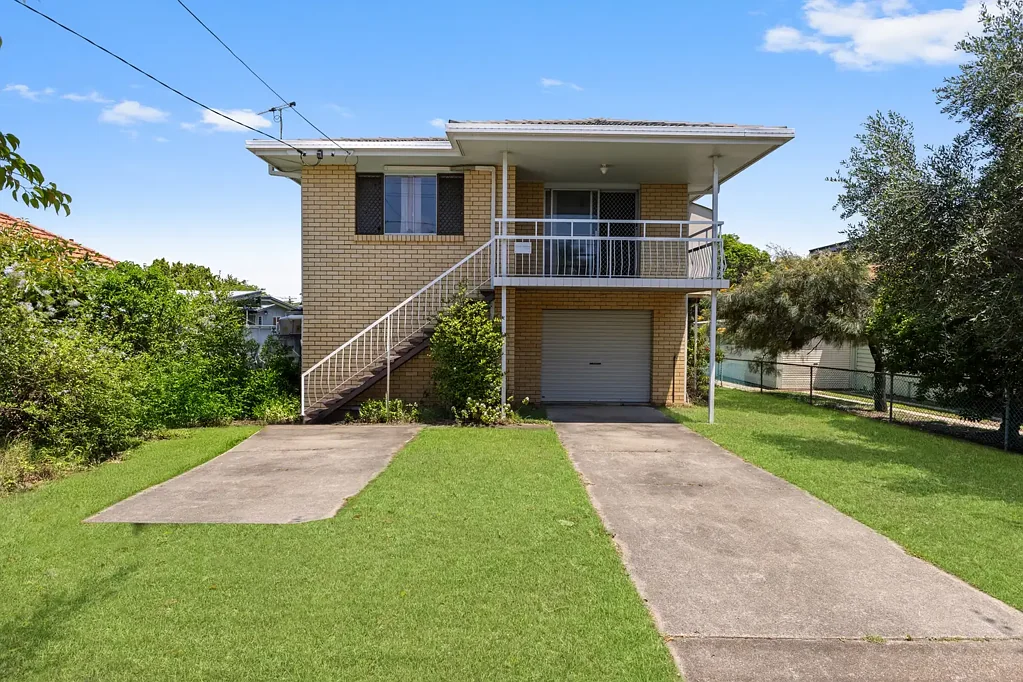 53 Kate Street, Woody Point, QLD 4019