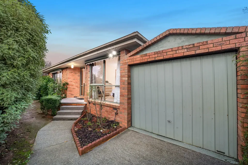 Ringwood 3chambre Spacious Single-Level Living in an Unbeatable Ringwood Location