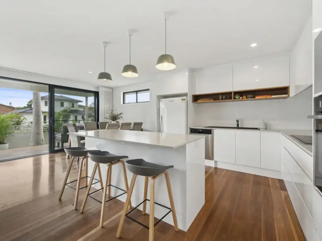 Sawtell 4 Bedroom Your Beach Lifestyle is Waiting for you...