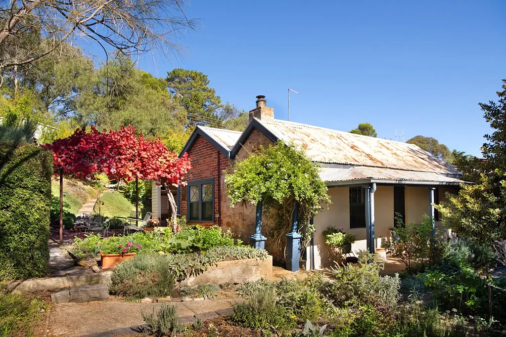 Castlemaine 3房  Where Heritage meets Hideaway - Circa 1852–1926