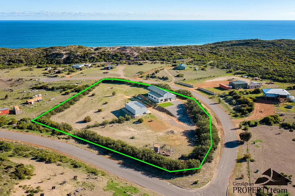 Greenough 4침실 Great First Home or Investment