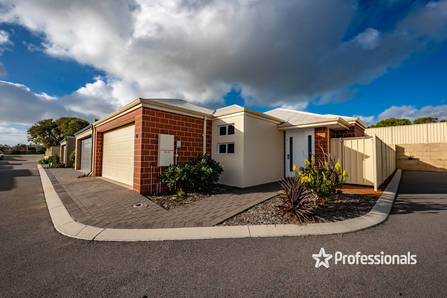 UNIT 13 26 JOHNSTON ST, GERALDTON WA 6530, 0 Bedrooms, 0 Bathrooms, House