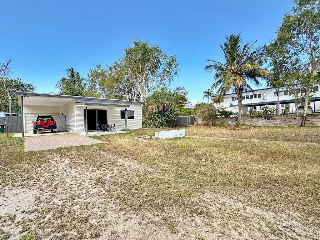 Nelly Bay 1ਬੈੱਡਰੂਮ Potential plus - 2020m2 land close to the beach