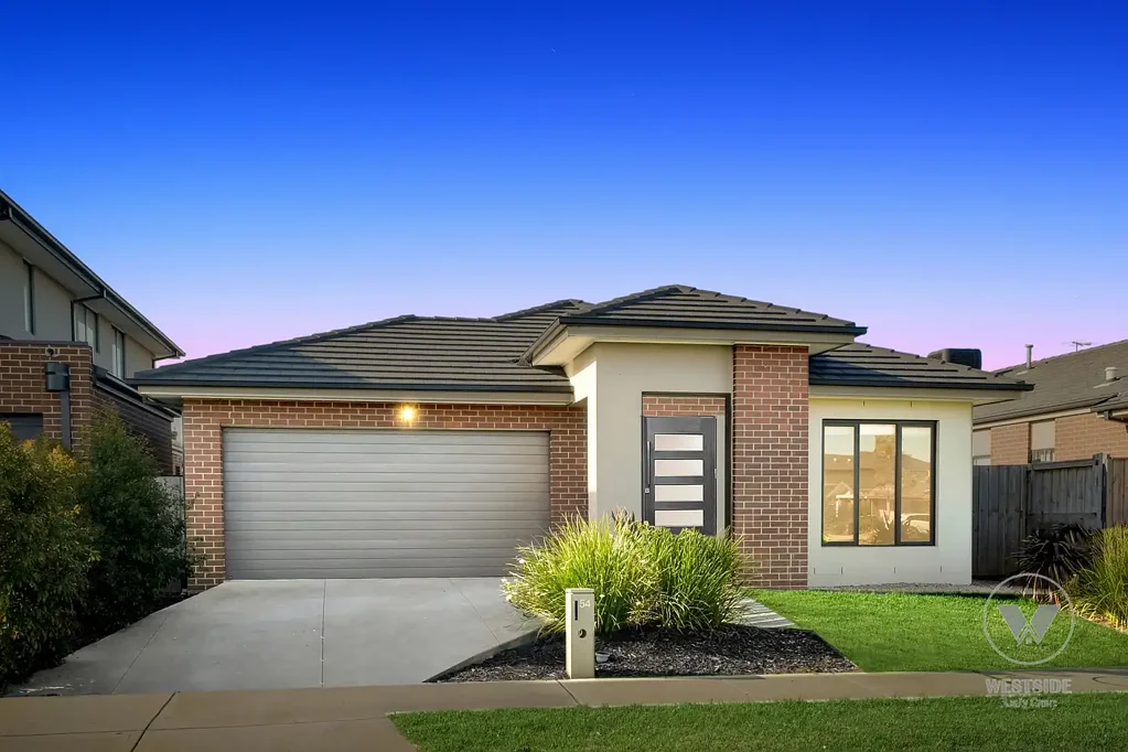 54 Merula Drive, Mambourin, VIC 3024