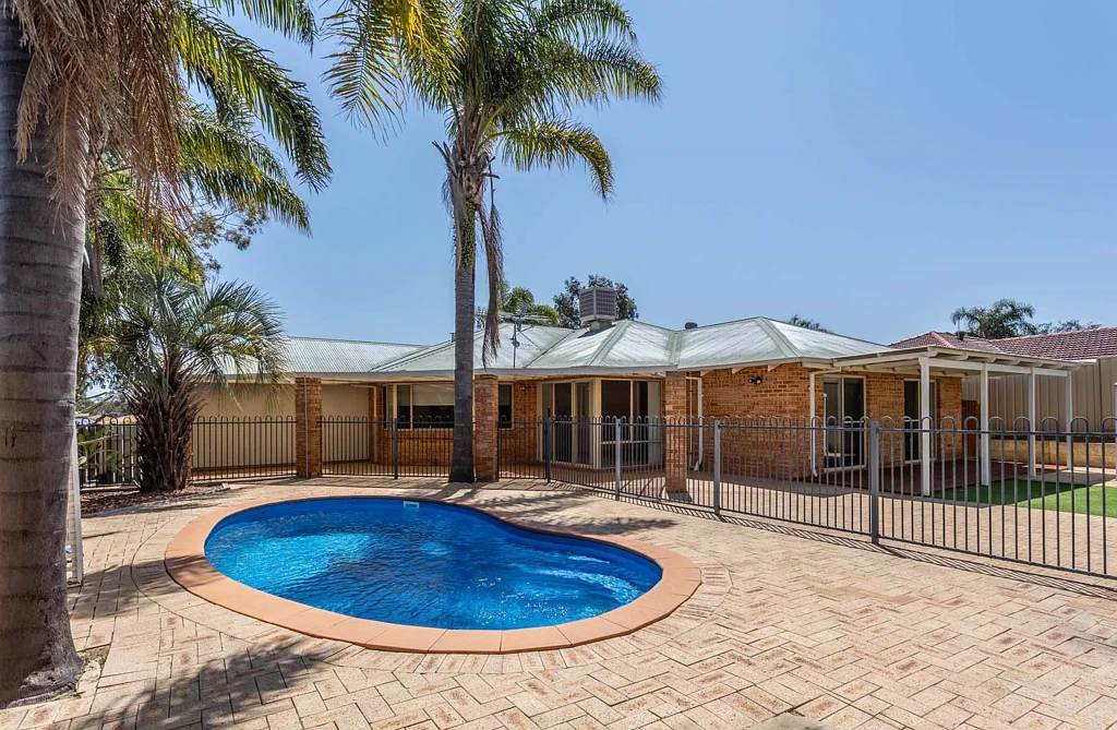 219 Trappers Drive, Woodvale, WA 6026