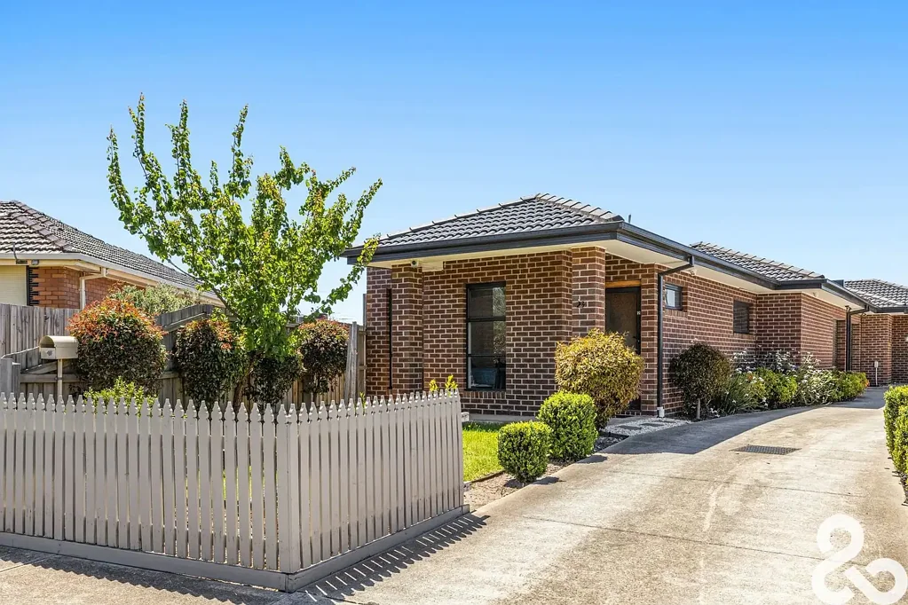2/23 Cherry Court, Lalor, VIC 3075