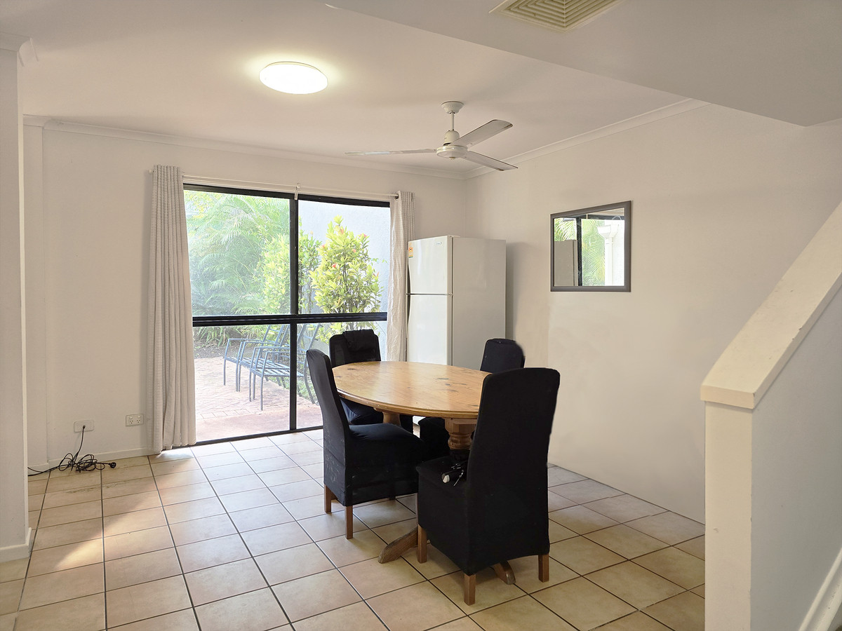 UNIVERSITY PARK - GRIFFITH 45 BARRETT ST, ROBERTSON QLD 4109, 0 침실, 0 욕실, Townhouse