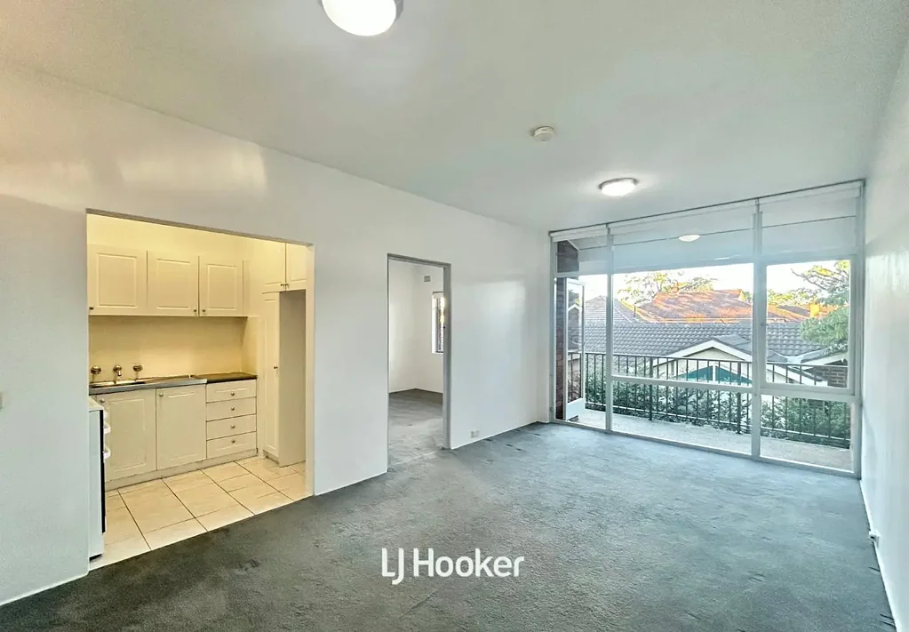 Conveniently Positioned One Bedroom Unit!
