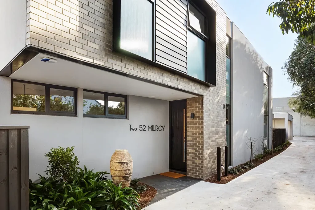 Brighton East 3 Slaapkamer Luxury & Convenience in Leafy Surrounds