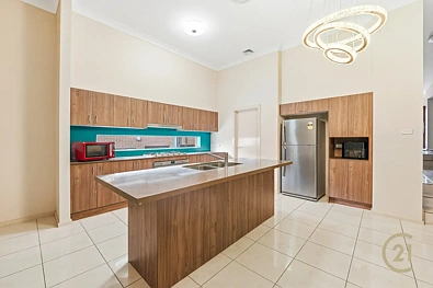 13 Memsie Street, Box Hill, NSW 2765, 5 slaapkamers, 3 badkamers, House