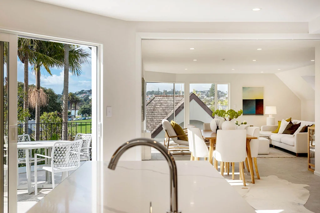 Saint Heliers 4 Bedroom Exceptional Seaside Living. Exclusively Yours
