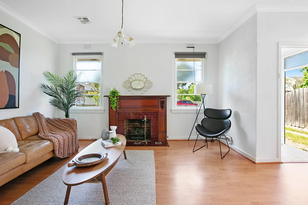 17 Taylor Avenue, Reservoir, VIC 3073