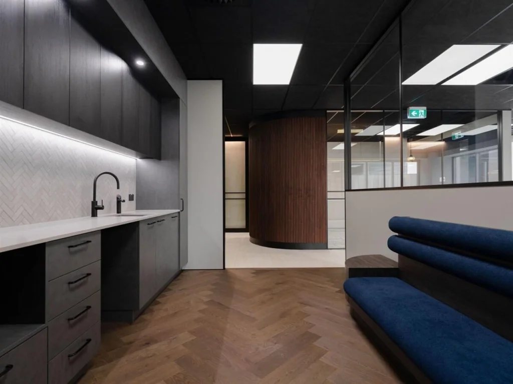 Auckland Central Charming Shortland Chambers