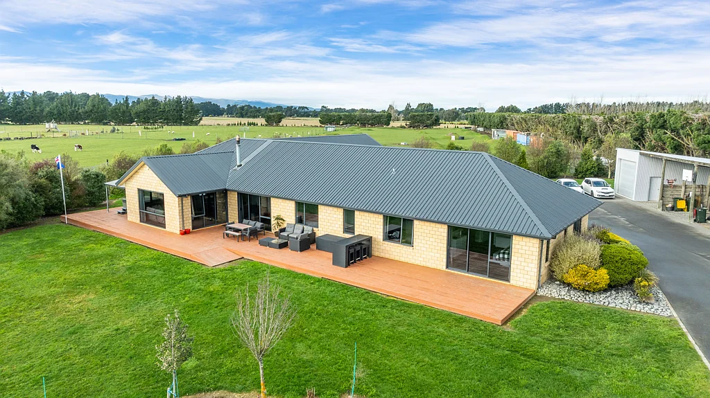 Rolleston 5ਬੈੱਡਰੂਮ Country Dream on Justine!