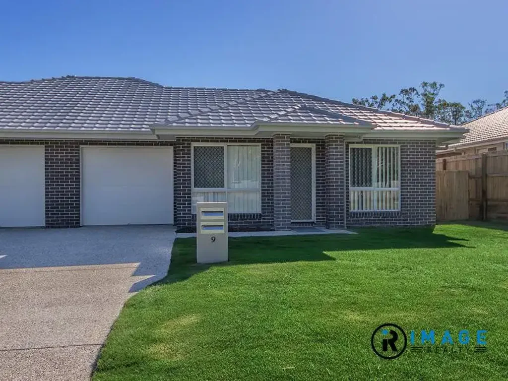1 & 2/9 Barkala Avenue, Loganlea, QLD 4131