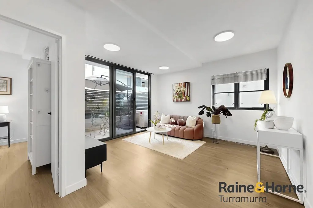 Waitara 2Habitaciones Sunlit Ground Floor Apartment Offering Style, Comfort & Convenience - In the Heart of Waitara