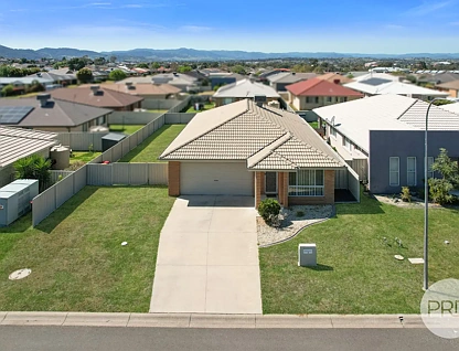 3 Darien Avenue, Tamworth, Tamworth, 4 ਕਮਰੇ, 2 ਬਾਥਰੂਮ, House