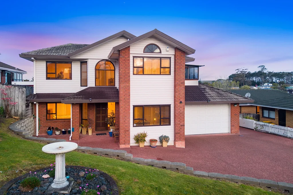 Glendene 6Kwarto Super Sized Family Home in Prestigious Street