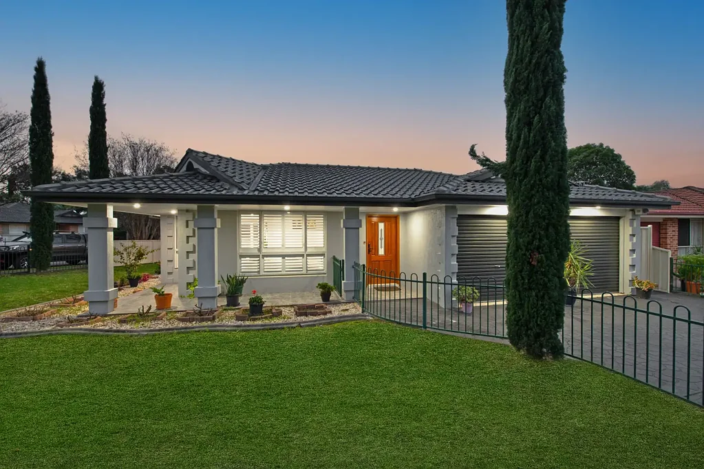 Glenwood 4部屋 AUCTION ON-SITE Sunday 19th July 12pm