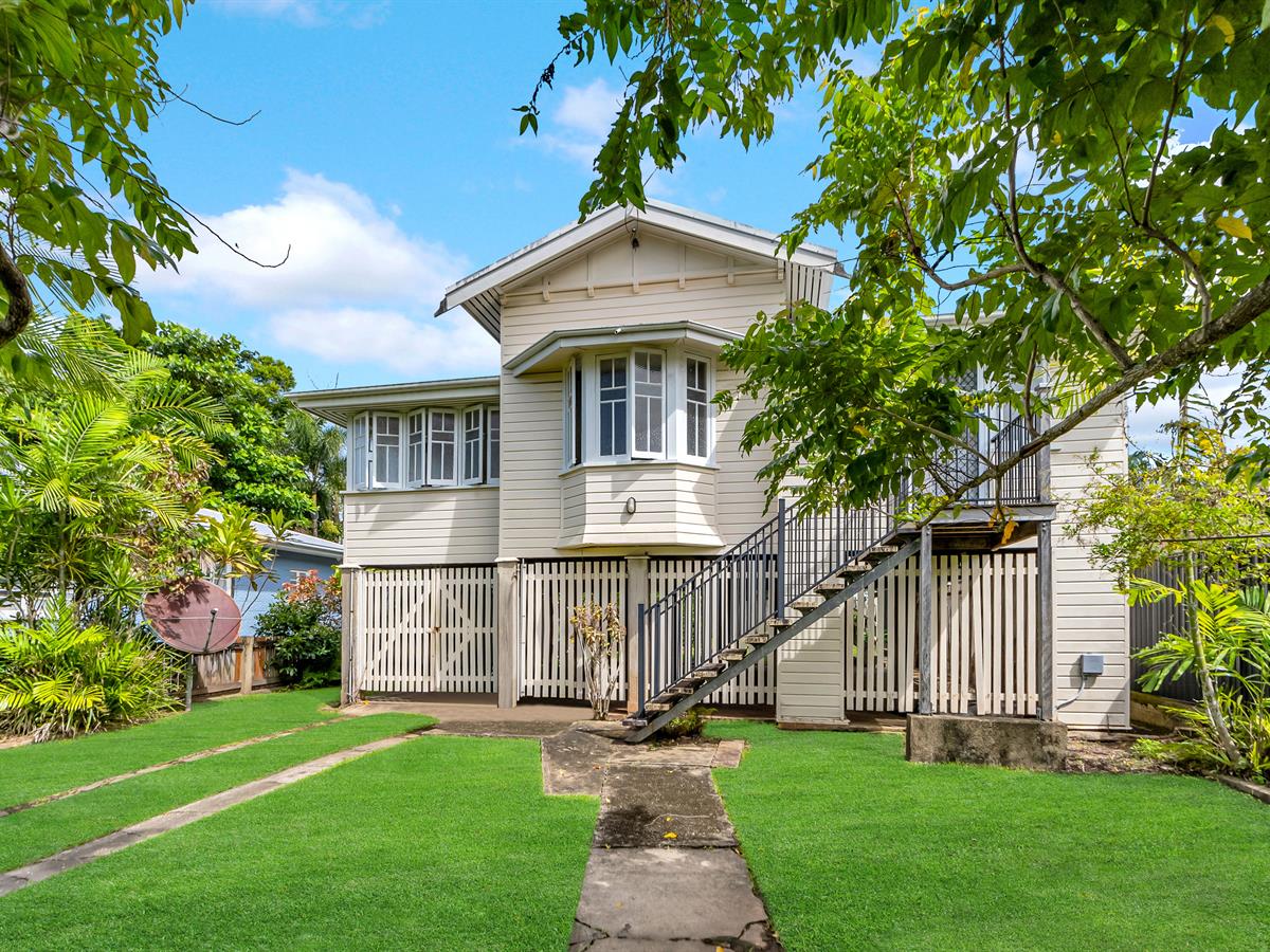 401 MAYERS ST, EDGE HILL QLD 4870, 0房, 0浴, House