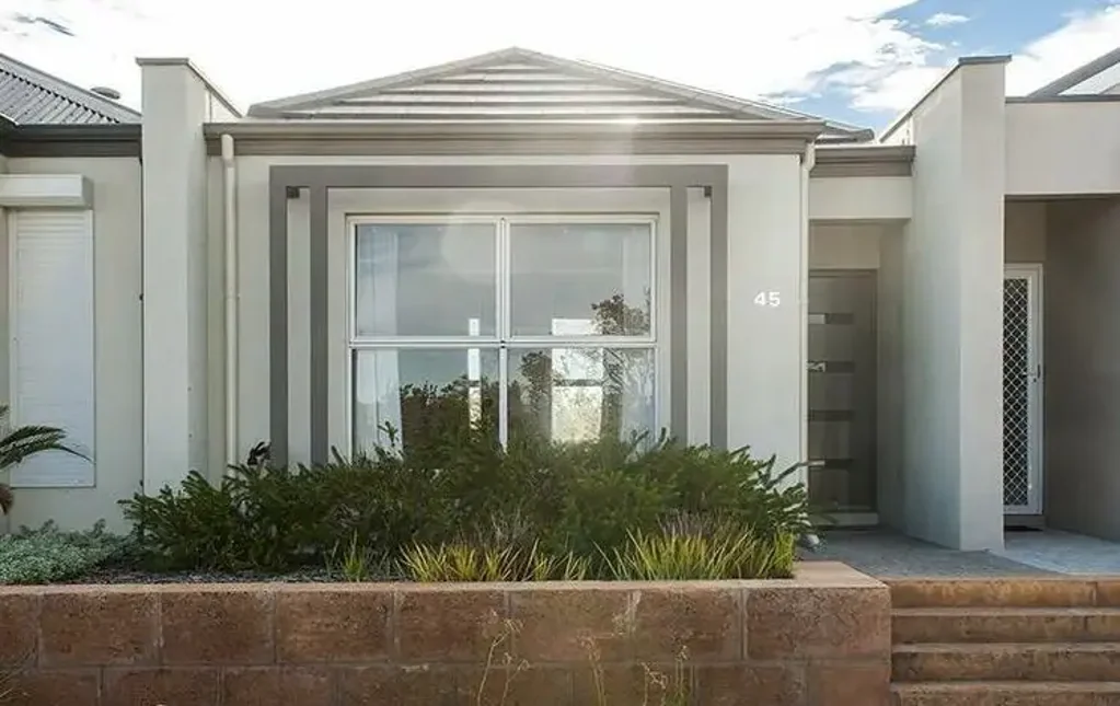 45 Grassdale Parkway, Ellenbrook, WA 6069