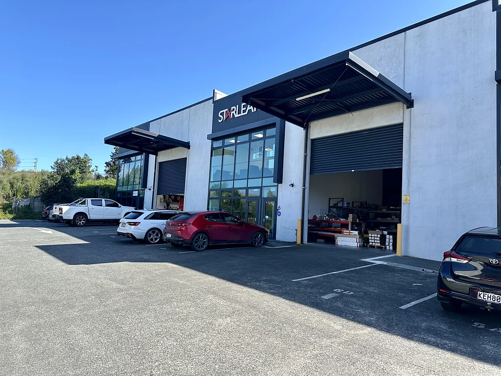 Westgate 360sqm of industrial on Northside Drive