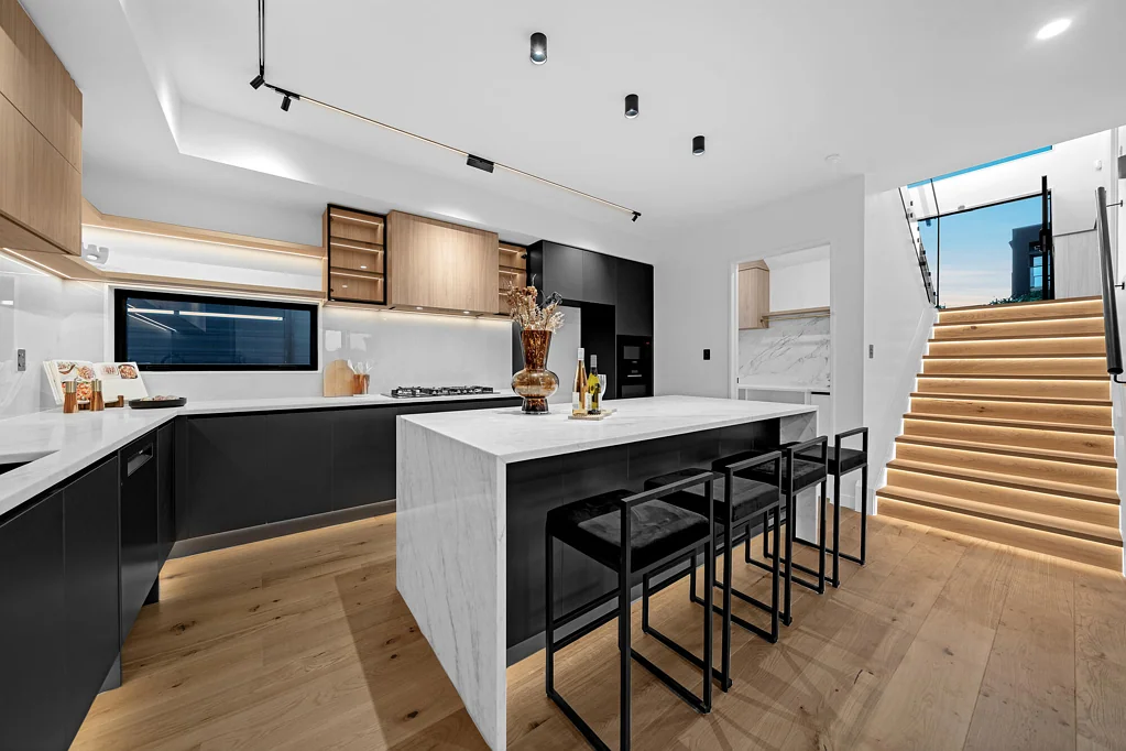 The Gardens 7Moenga Brand New 5+2 with income potential in The Gardens