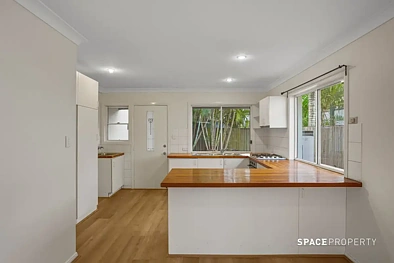 3/50 Cameron Street, Fairfield, QLD 4103, 2房, 1浴, Townhouse