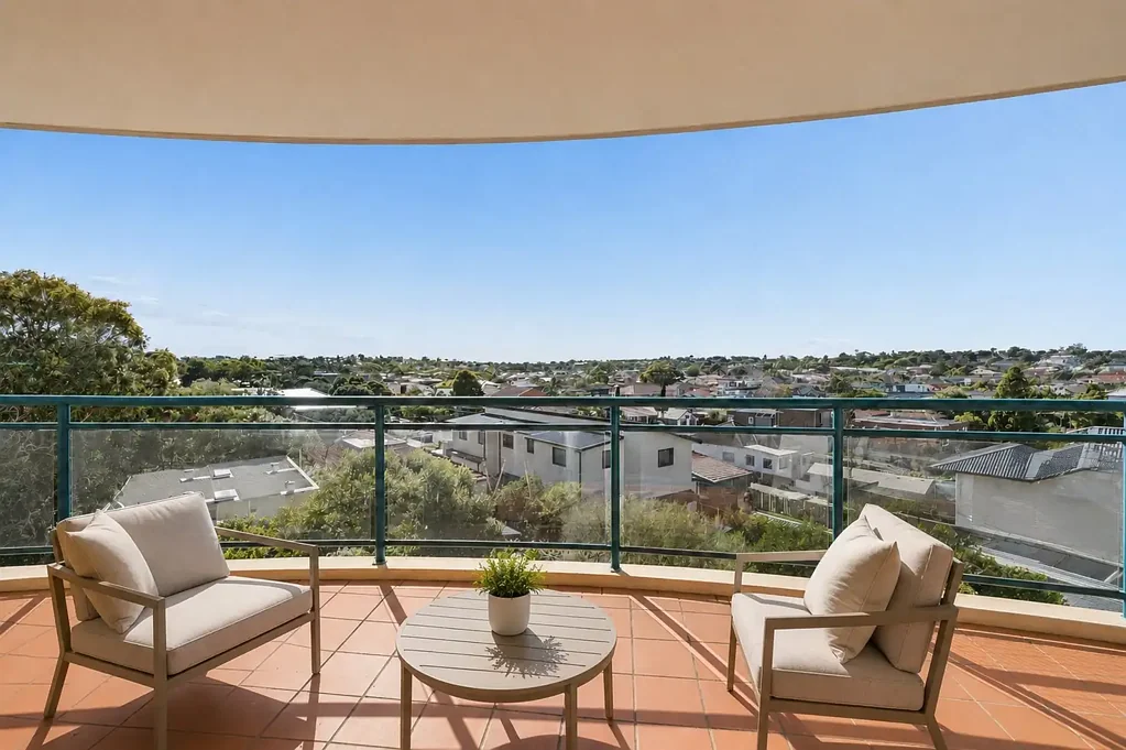 Maroubra 2 Bedroom Elevated North-Facing Apartment with City & Suburban Views