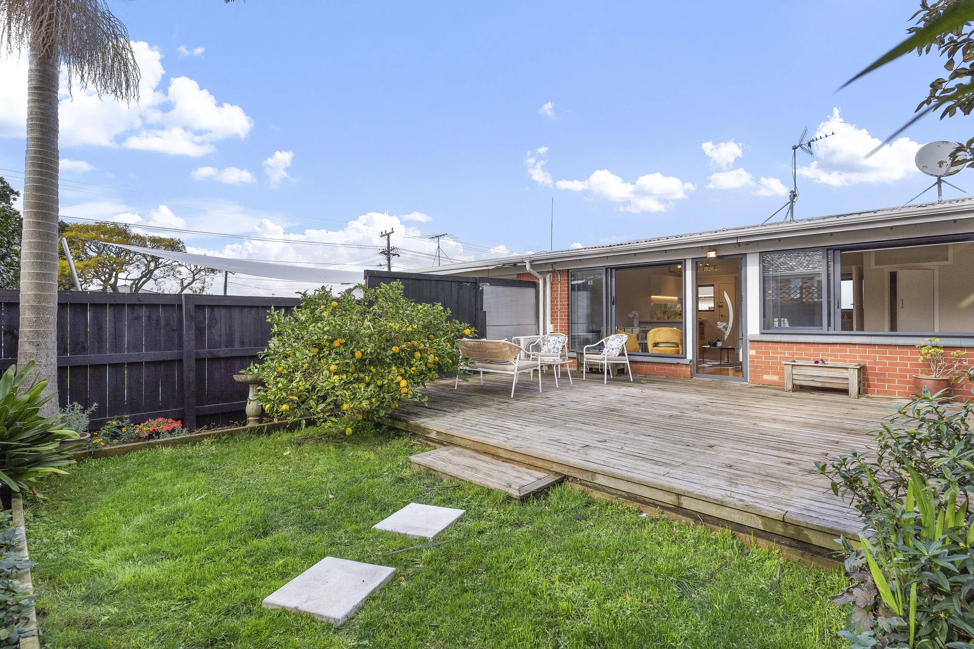 Onehunga 2房 Trusted Brick & Style