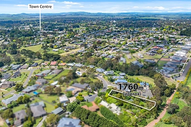 Romsey  Premium 1,760 m² Allotment in an Established Court
