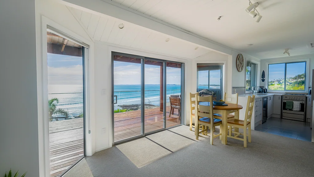 Ahipara 3房  Panoramic Beach Perfection