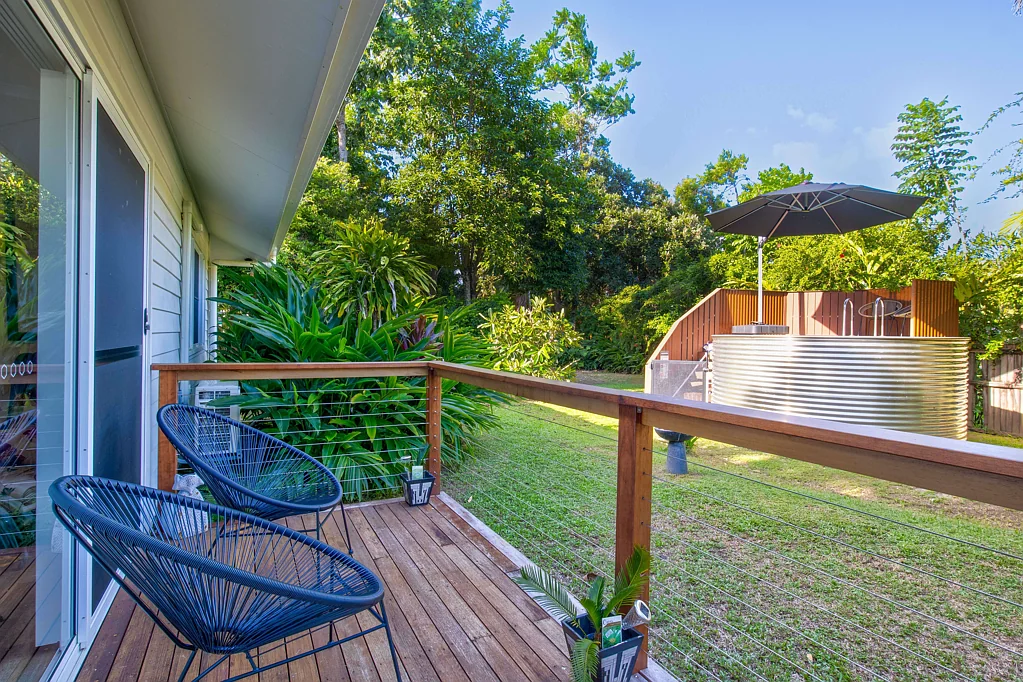 Wongaling Beach 3غرفة نوم Light, Bright and White with a Plunge Pool, Solar and Separate Shed !