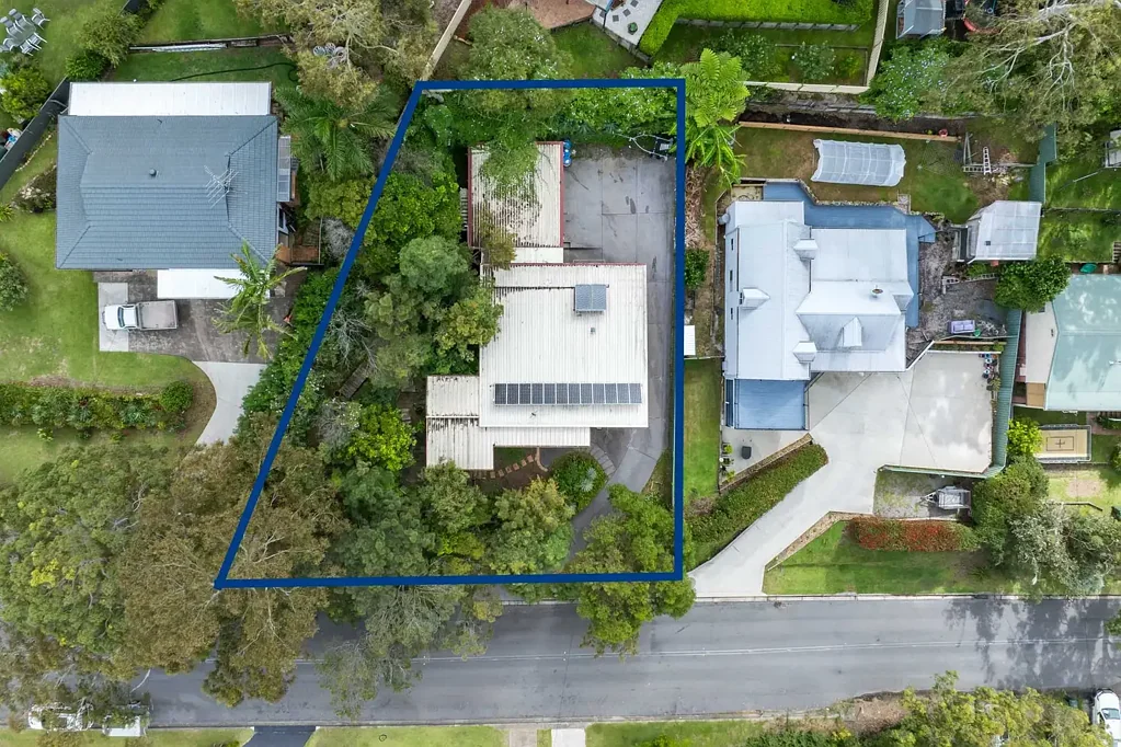 Rathmines 4ห้องนอน Family-Sized Living in a Peaceful Setting with Lake Views