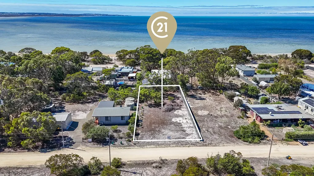 Nepean Bay Live By the Beach! Affordable Development Opportunity